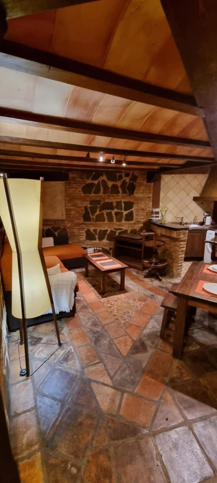 Apartamento Cueva Arabe En El Casco Antiguo, Toledo Exterior foto